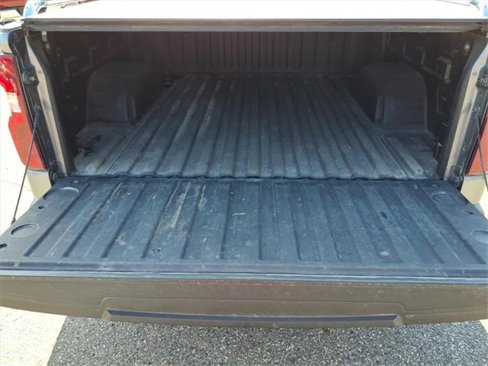 Used 2021 Chevrolet Silverado 1500 LT image 20