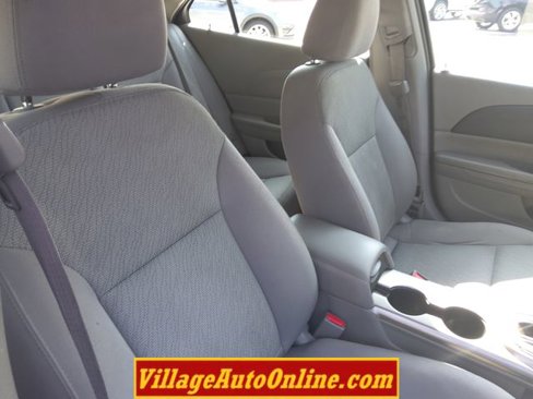 Used 2013 Chevrolet Malibu LS image 28