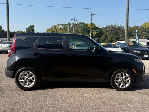 Used 2020 Kia Soul S image 5
