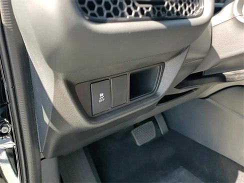 New 2026 Honda HR-V LX image 14