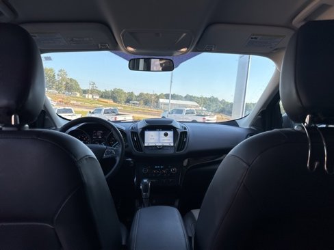 Used 2019 Ford Escape SEL image 12