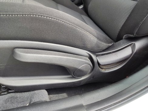 Used 2018 Kia Forte LX image 14
