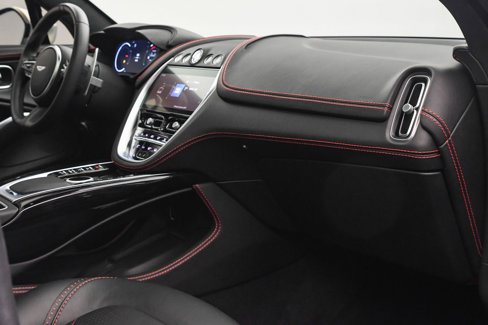 Used 2021 Aston Martin DBX image 20