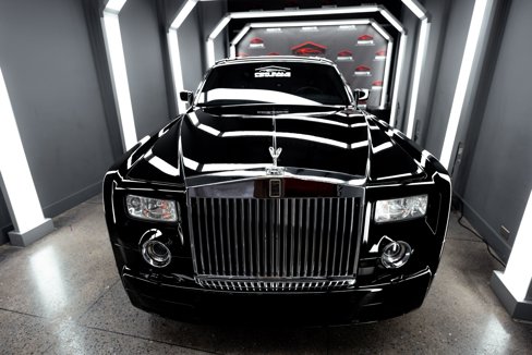 Used 2007 Rolls-Royce Phantom Sedan image 4