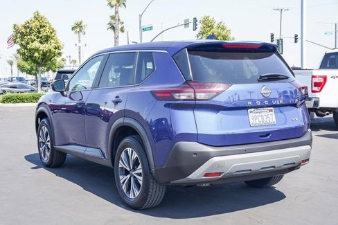 Certified 2022 Nissan Rogue SV image 5