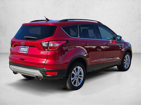 Used 2018 Ford Escape SEL image 5