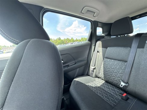 New 2025 Nissan Kicks SV image 12