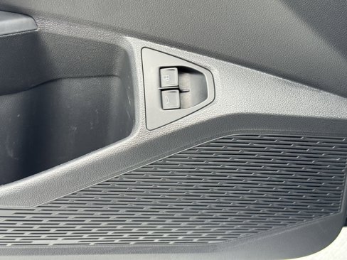 Used 2022 Volkswagen Jetta SE w/ Panoramic Sunroof Package image 20