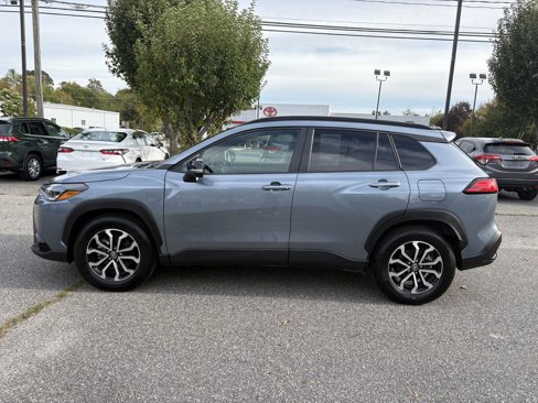 Used 2025 Toyota Corolla Cross AWD Hybrid image 4