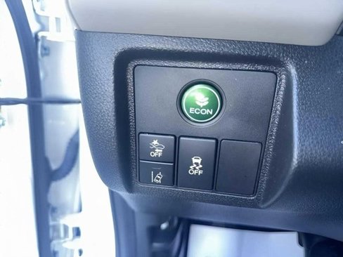 Used 2022 Honda HR-V EX-L image 9