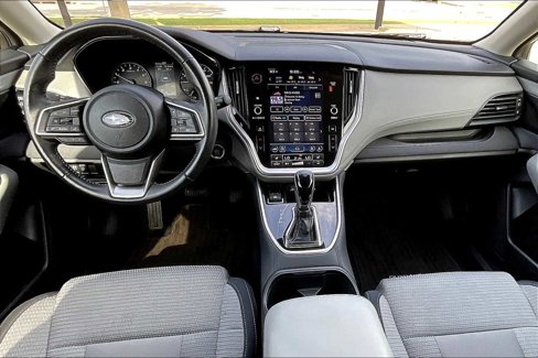 Used 2023 Subaru Outback Premium image 14