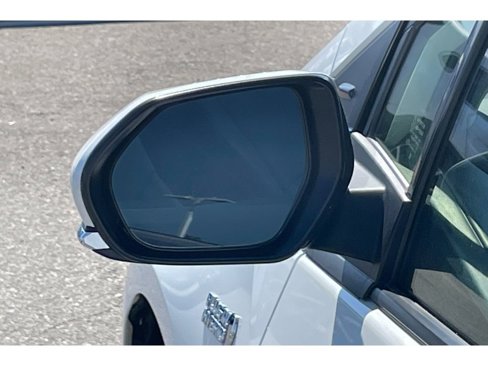 Used 2022 Toyota Prius Prime XLE image 49