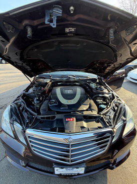 Used 2010 Mercedes-Benz E 550 4MATIC Sedan image 21