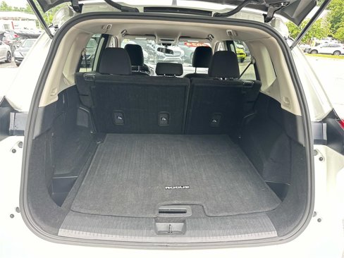 Certified 2024 Nissan Rogue S image 14