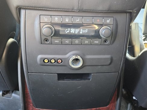 Used 2014 Cadillac Escalade ESV Premium image 8