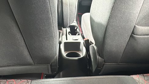 Used 2018 Chevrolet Sonic LT w/ Convenience Package image 36