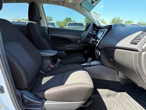 Used 2022 Mitsubishi Outlander Sport Black Edition image 19