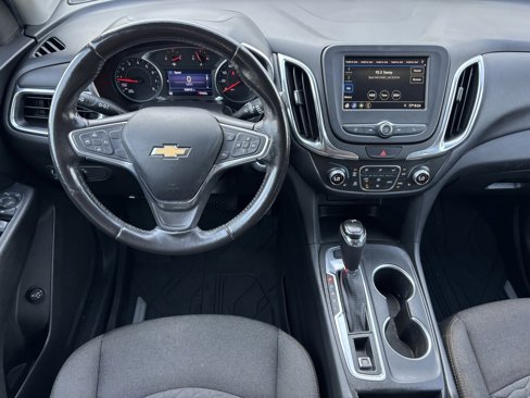 Used 2019 Chevrolet Equinox LT image 3