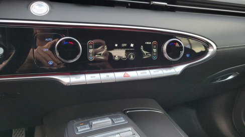 New 2023 Genesis Electrified GV70 Advanced image 25