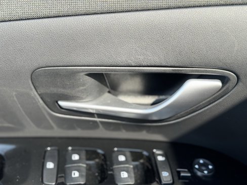 Used 2022 Hyundai Santa Cruz Limited image 23