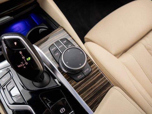 Certified 2022 BMW 530i xDrive w/ Premium Package image 29