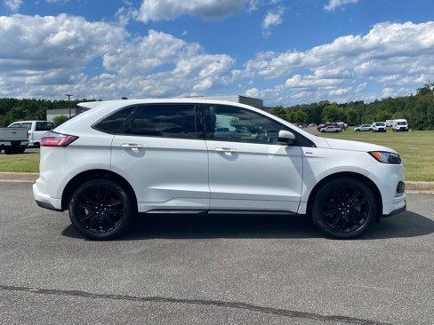 Certified 2022 Ford Edge ST-Line w/ Class II Trailer Tow Package image 3