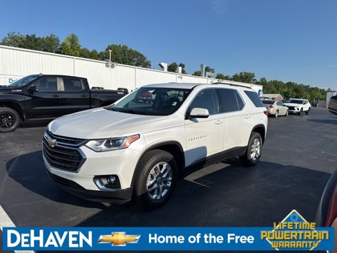 Used 2020 Chevrolet Traverse LT image 2