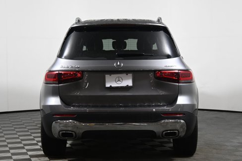 Used 2022 Mercedes-Benz GLB 250 4MATIC image 6