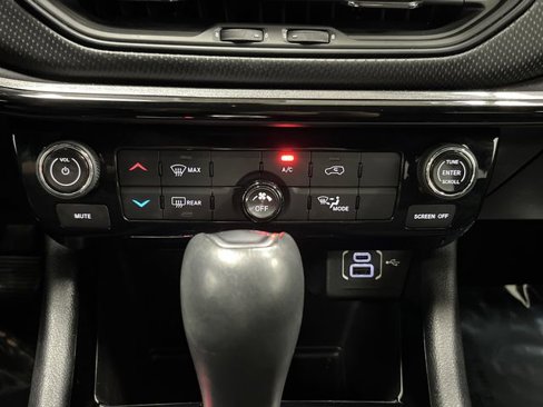 Used 2022 Jeep Compass Altitude image 17