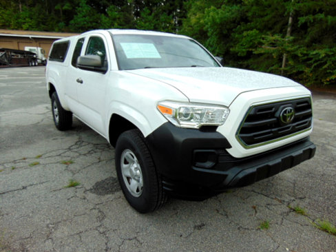 Used 2018 Toyota Tacoma SR5 image 25