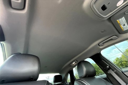 Used 2017 Cadillac XTS Luxury image 24