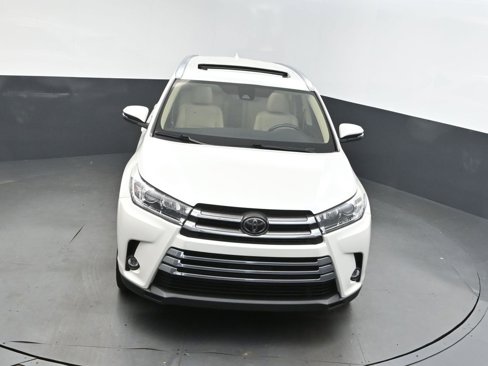 Used 2019 Toyota Highlander Limited image 41