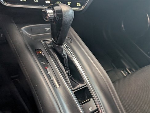Used 2018 Honda HR-V EX image 14