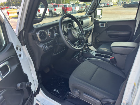 Used 2021 Jeep Gladiator Sport image 9