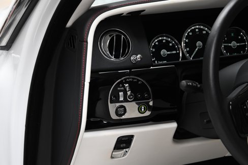 Certified 2023 Rolls-Royce Cullinan w/ Cullinan Package image 20