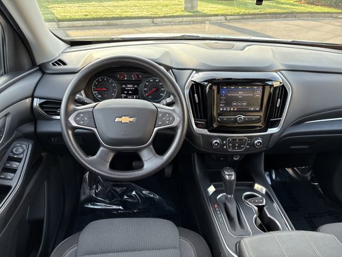 Used 2020 Chevrolet Traverse LS w/ LPO, Floor Liner Package image 20