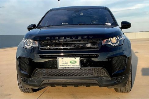 Used 2019 Land Rover Discovery Sport HSE image 2