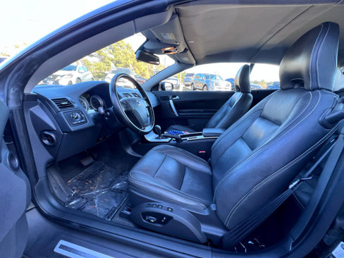 Used 2011 Volvo C70 T5 w/ Convenience Pkg image 11