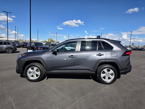 Used 2019 Toyota RAV4 LE image 5