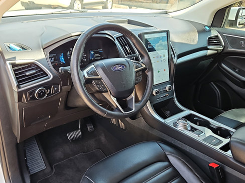 Used 2024 Ford Edge SEL image 12