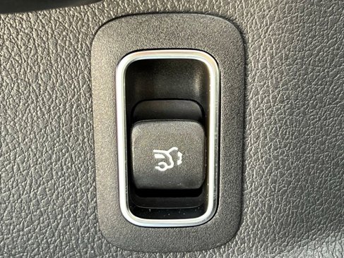 Certified 2022 Mercedes-Benz GLA 250 4MATIC image 20