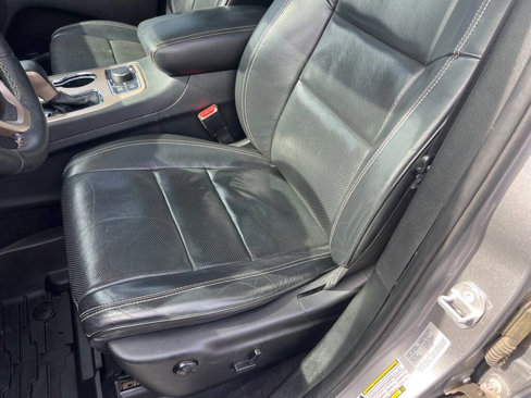 Used 2017 Jeep Grand Cherokee Overland image 13
