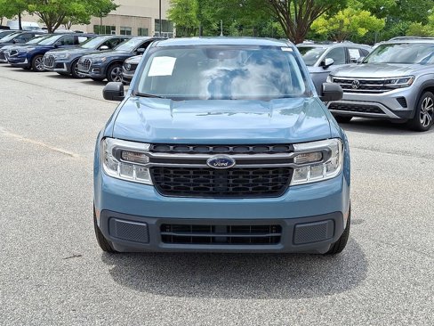 Used 2022 Ford Maverick XLT image 2