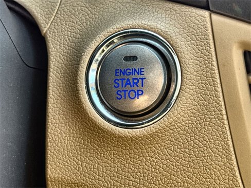 Used 2013 Hyundai Elantra Limited w/ Technology Pkg image 33