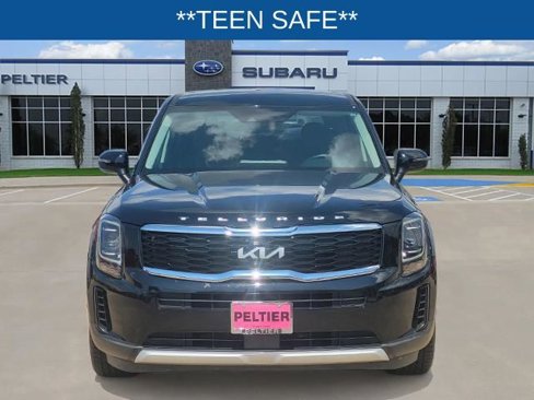 Used 2022 Kia Telluride LX image 2