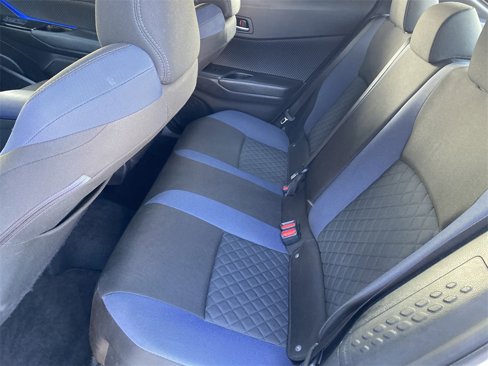 Used 2021 Toyota C-HR XLE image 28