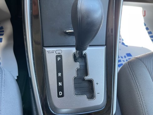 Used 2013 Hyundai Elantra GLS w/ Preferred Pkg image 20