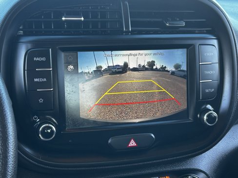 Used 2023 Kia Soul LX w/ LX Technology Package image 27