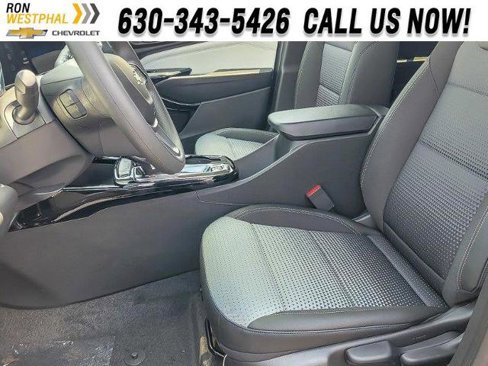 New 2025 Chevrolet Trax LT w/ LPO, Blackout Package image 9