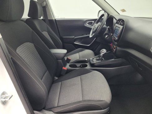 Used 2020 Kia Soul S image 21
